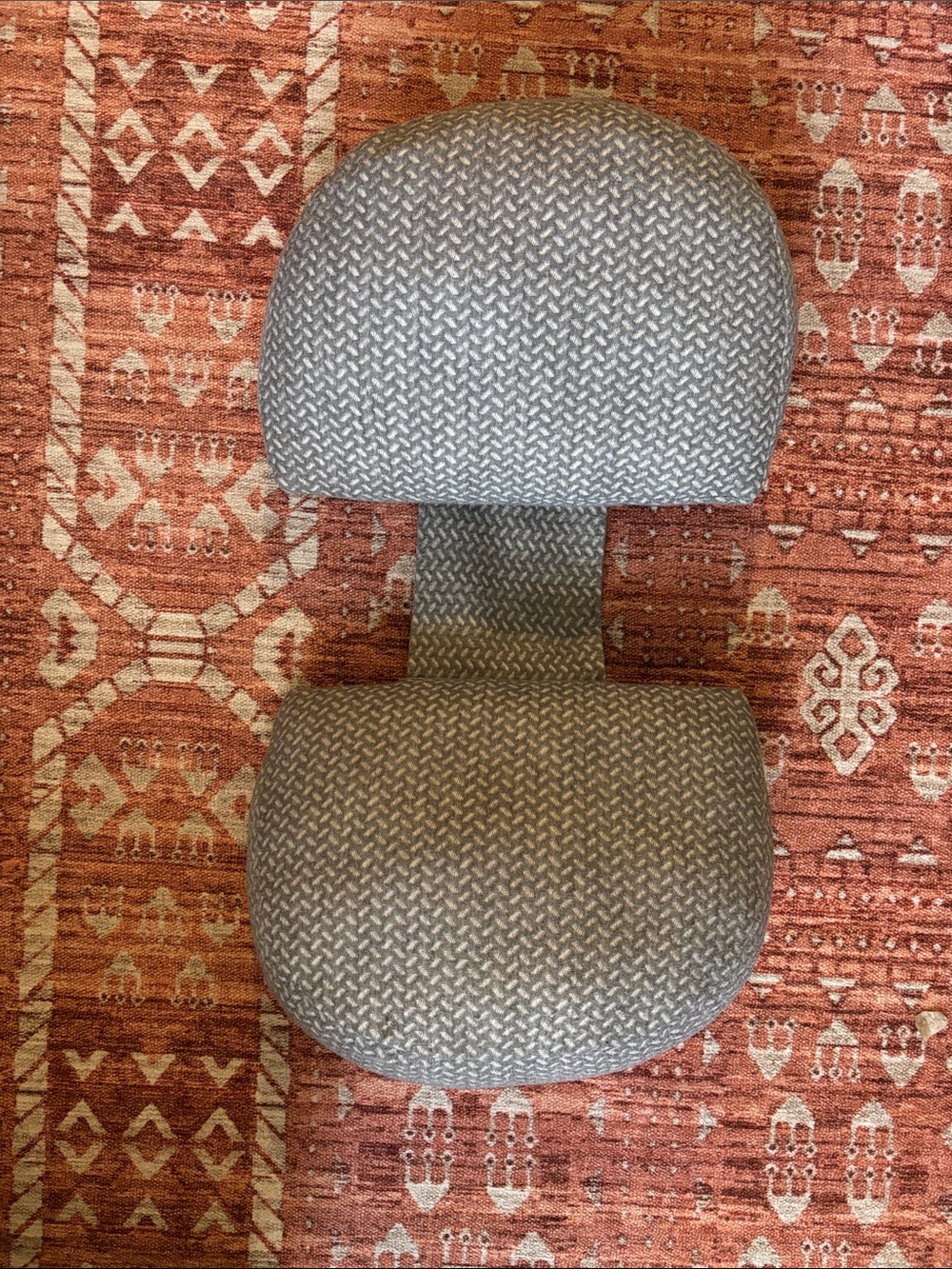 Momcozy pregnancy pillow